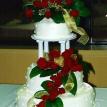 Red roses for cake